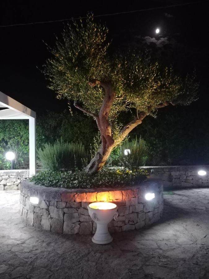 Trullo Monte Del Sale Guest House Alberobello Exterior photo