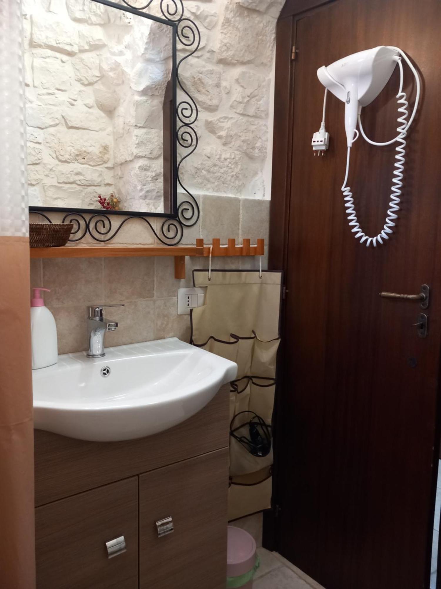 Trullo Monte Del Sale Guest House Alberobello Exterior photo