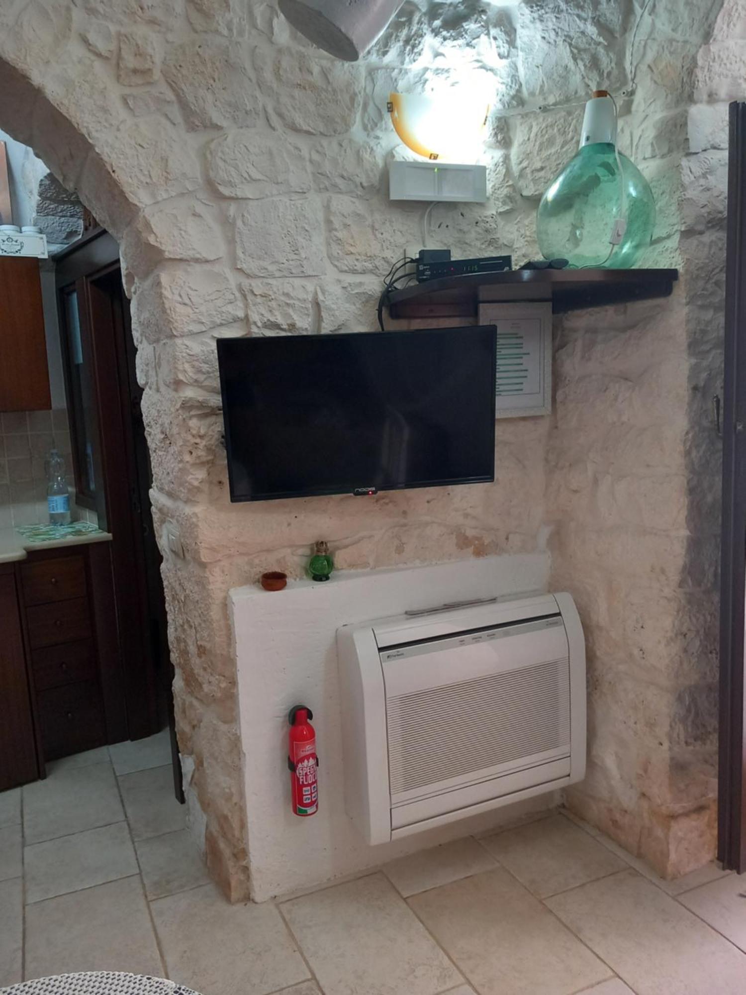 Trullo Monte Del Sale Guest House Alberobello Exterior photo