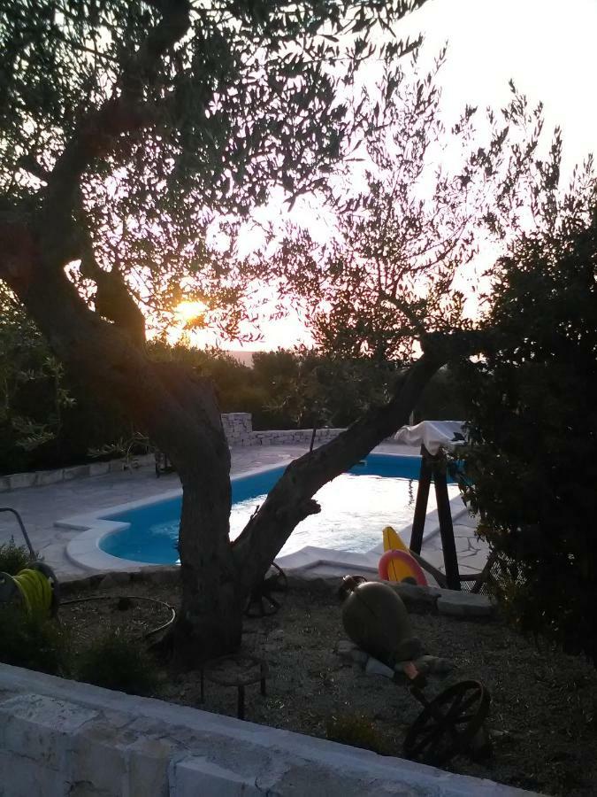 Trullo Monte Del Sale Guest House Alberobello Exterior photo