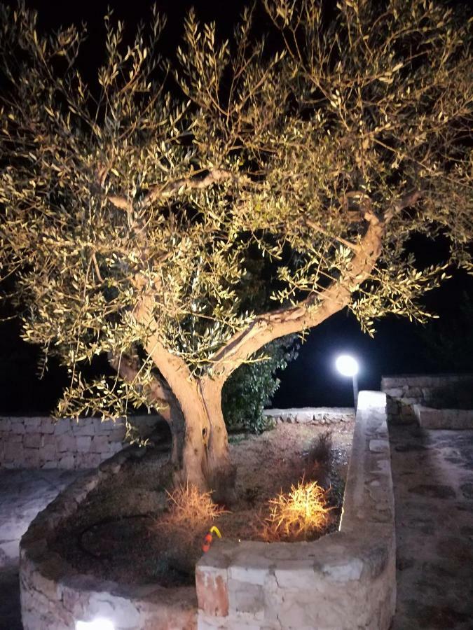 Trullo Monte Del Sale Guest House Alberobello Exterior photo