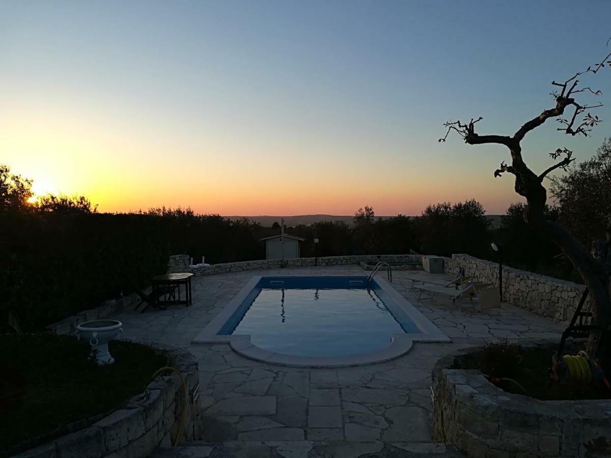 Trullo Monte Del Sale Guest House Alberobello Exterior photo